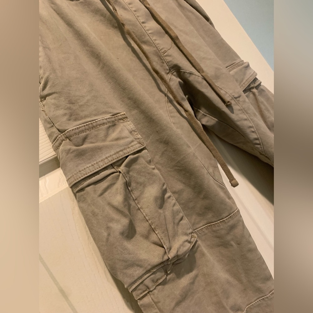 Pacsun Mens Cargo Khaki/tan pants Joggerpants Never Worn great condition size S